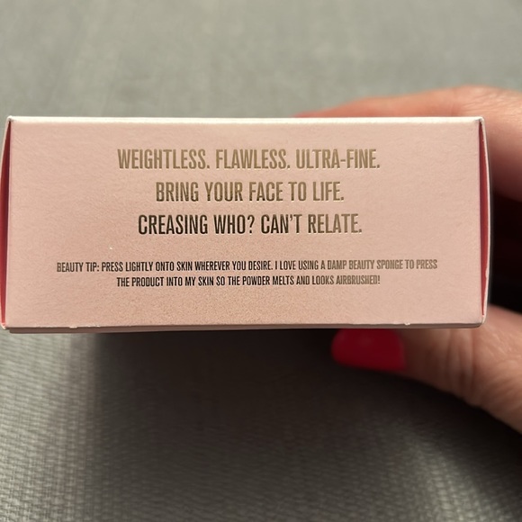 Fair Shade Jeffree Star Magic Star Luminous Setting Powder - New in Box - Picture 4 of 4